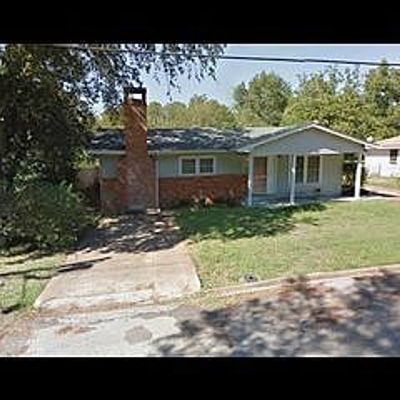 2505 W Lucas Dr, Beaumont, TX 77706