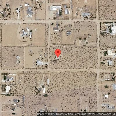 25152 Old Mine Rd, Apple Valley, CA 92307