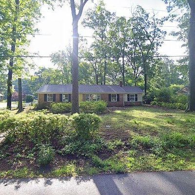 2643 Traymore Rd, North Chesterfield, VA 23235