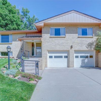 2661 S Chase Ln, Lakewood, CO 80227