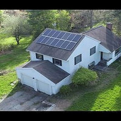 27 Mount Pleasant Rd, Newtown, CT 06470