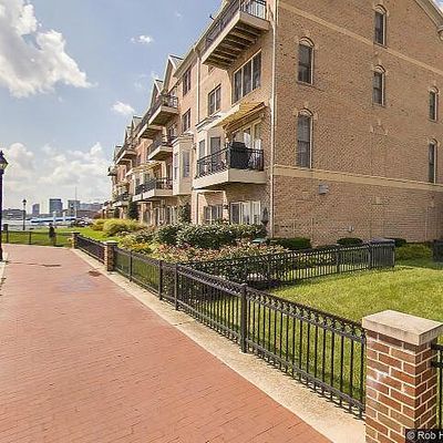 2702 Lighthouse Point E 525, Baltimore, MD 21224