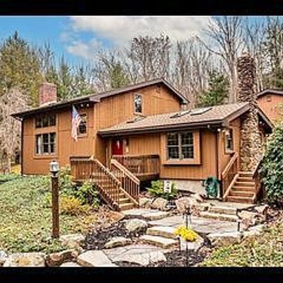 2716 Mountain Rd, Saylorsburg, PA 18353