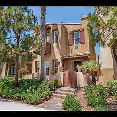 2782 Laning Rd, San Diego, CA 92106