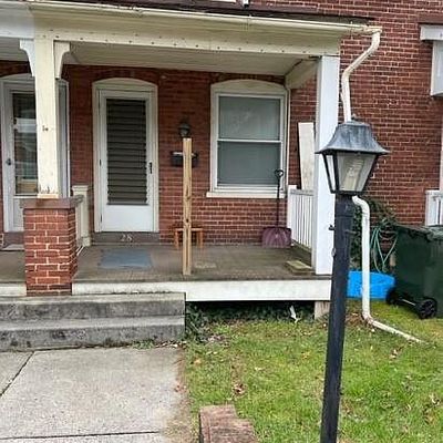 28 E Locust St, Lebanon, PA 17042