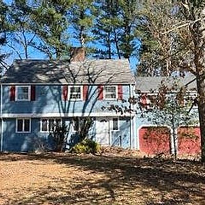 28 Hallett Hill Rd, Weston, MA 02493