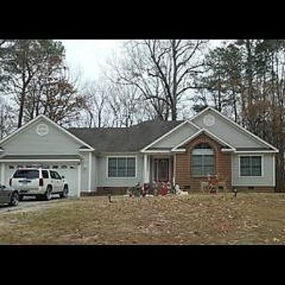 2821 Brierwood Rd, Petersburg, VA 23805