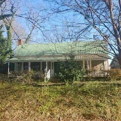 2858 Forest Rd, Greenville, GA 30222