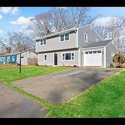 29 King St, Wallingford, CT 06492