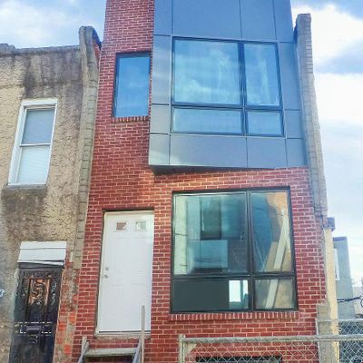 2246 Earp St, Philadelphia, PA 19146