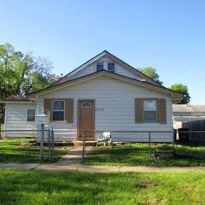 2305 Logan Ave, Des Moines, IA 50317