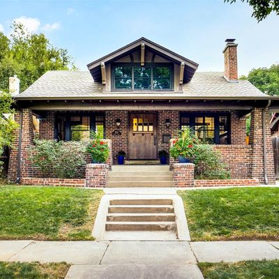 2320 Clermont St, Denver, CO 80207