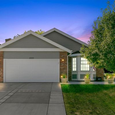 2321 S Gray Dr, Lakewood, CO 80227