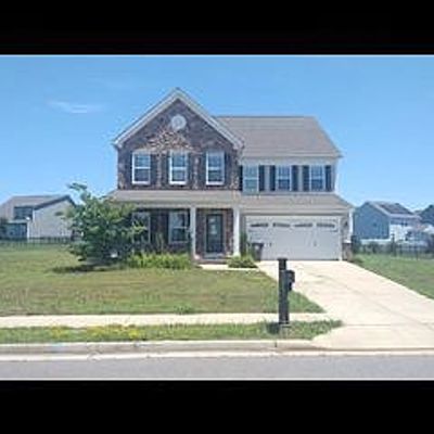 235 Oak Hill Ln, Smithfield, VA 23430