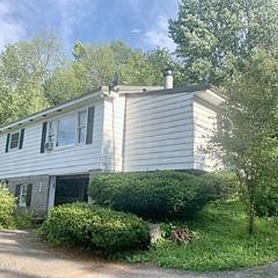 236 Glen Dr, Fultonville, NY 12072