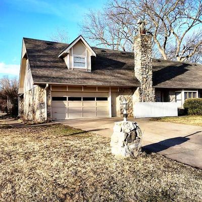 2376 London Ln, Bartlesville, OK 74006