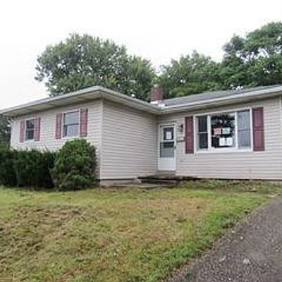 238 Orchard Hill Dr, Mount Pleasant, PA 15666