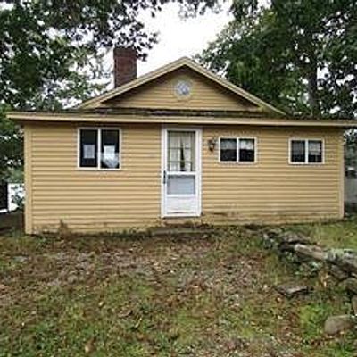 24 Cecil Ave, Hampstead, NH 03841