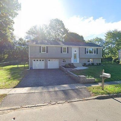 24 Donna Ln, West Haven, CT 06516