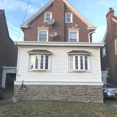 2405 Edgmont Ave, Chester, PA 19013
