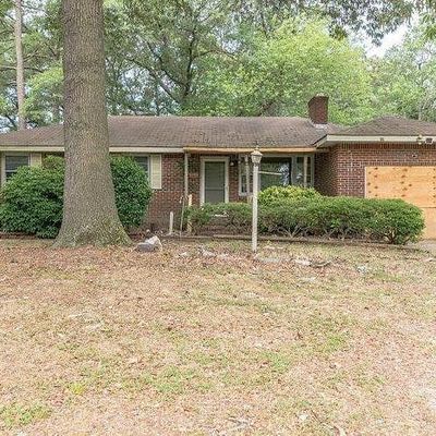 2410 Haywood Ave, Chesapeake, VA 23324