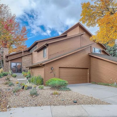 243 Yank Ct, Lakewood, CO 80228