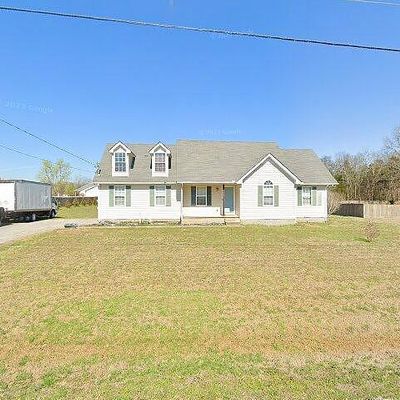 321 Paragon Dr, Bell Buckle, TN 37020