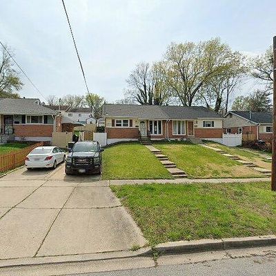 3215 28 Th Pkwy, Temple Hills, MD 20748