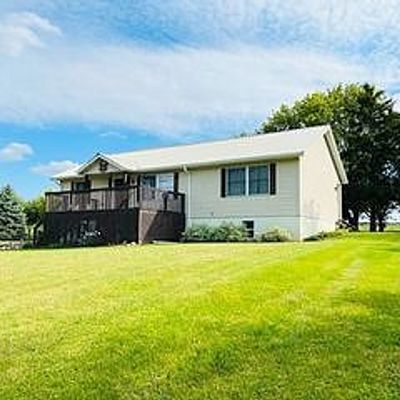 322 Chippewa Ln, Dixon, IL 61021