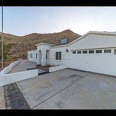 3245 W Chea Dr, Golden Valley, AZ 86413