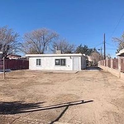 325 Utah St Ne, Albuquerque, NM 87108