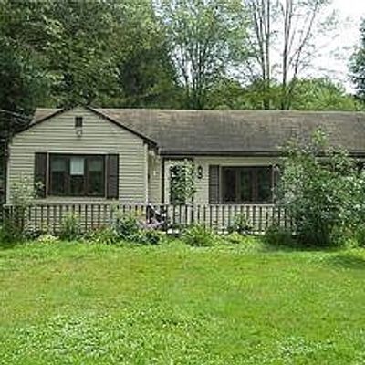 328 Stone Schoolhous Road, Bloomingburg, NY 12721