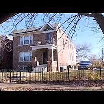 3320 Clara Ave, Saint Louis, MO 63120