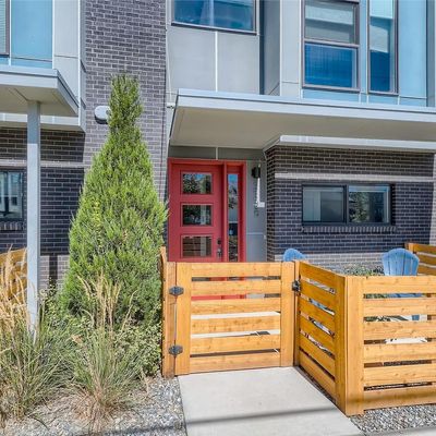 3325 W 18 Th Ave, Denver, CO 80204