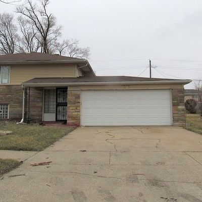 3353 W 19 Th Pl, Gary, IN 46404