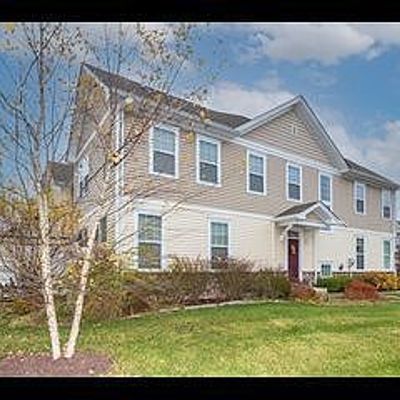 34 Fieldstone Dr, Middletown, NY 10940