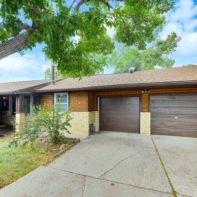 348 S Newcombe St, Lakewood, CO 80226