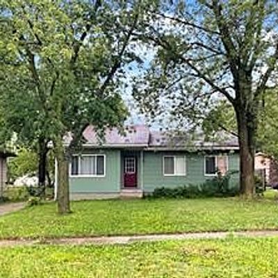 3608 E 40 Th St, Des Moines, IA 50317