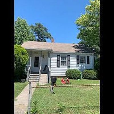 3612 Essex Cir, Norfolk, VA 23513