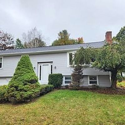 3 Birchwood Dr, Leicester, MA 01524