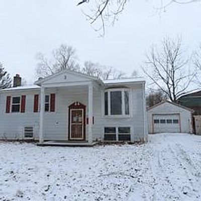 3 Fox Hollow Rd, Cortland, NY 13045