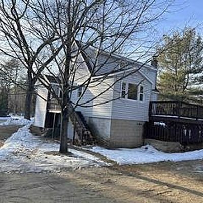 3 Mccusker Ln, Raymond, NH 03077