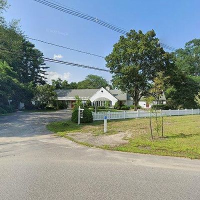 3 Oldham St, Pembroke, MA 02359