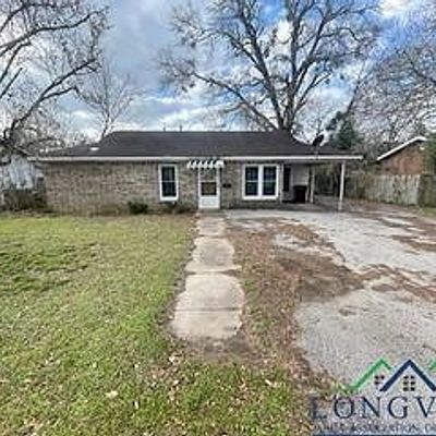 302 E Shofner Dr, Longview, TX 75604