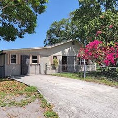 302 N 32 Nd St, Fort Pierce, FL 34947