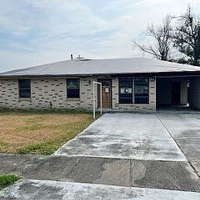 304 Oakshire Dr, Houma, LA 70364