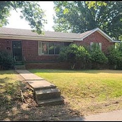 306 2nd Street, Doniphan, MO 63935