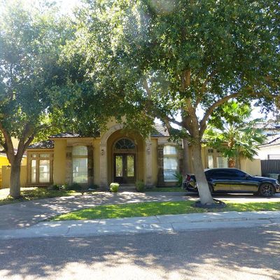 309 Lake Louise Ct, Laredo, TX 78041