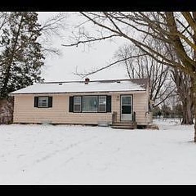 310 Clinton St S, Almena, WI 54805