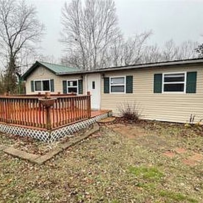 311 W 3 Rd St, Grandin, MO 63943